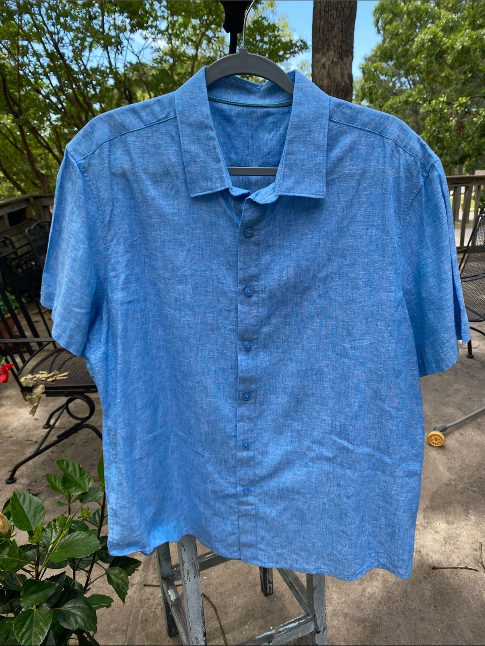 Men's Perry Ellie Blue Short-Sleeve Button-Up Shirt